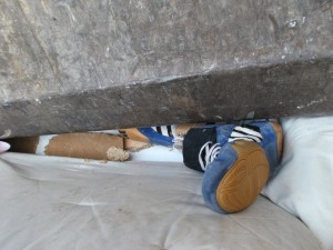 Müll0613 362.jpg (218.84 KiB) 5804 mal betrachtet Die armen Ringerstiefel wurden nun noch öfter gepresst als sonst, weil das schon fast volle Sperrmüllauto gerade die weiße Ledercouch "verdauen" musste.