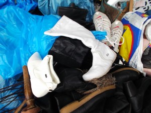 Müll0613 495.jpg (290.07 KiB) 13122 mal betrachtet Sehr geiler Abfall!