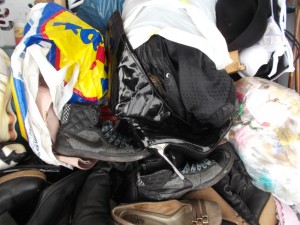 Müll0613 500.jpg (318.51 KiB) 13104 mal betrachtet Mit diesen Lackstilettos hat sie wohl weltweit die Kerle um den Verstand gebracht!