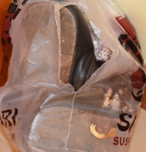 Detailbild von verbogenem Leder