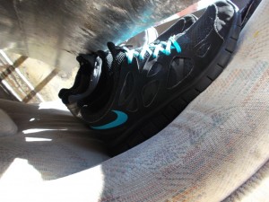 Müll0613 177.jpg (282.67 KiB) 5157 mal betrachtet Ihr seht richtig: So sieht's hinter dem Pressschild aus! Wenn jetzt die Presse wieder anfahren würde ... . Nicht nachmachen!!!