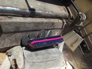 Müll0613 191.jpg (275.7 KiB) 5045 mal betrachtet Also meine ausrangierten Turnis waren nun platt!