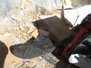 Die Nike Free ID hatten jetzt nur noch Müllwert. Tja, eben noch begehrte teure Kultschuhe und dann kam die Sperrmüllabfuhr ...!