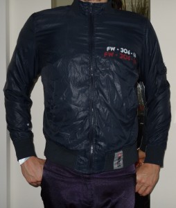 blauer Blouson