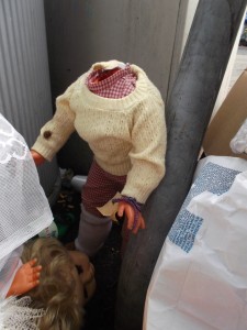 Müll0913 002.jpg (306.97 KiB) 11280 mal betrachtet Bei diesen "pressanten" Aussichten, kann man schonmal vor Angst kopflos reagieren.