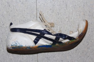 Test 1: nach ca. 1:30 Min<br />Sneaker werden schön wärm, weich und verformbar. Ideal wenn man kalte Füße im Winter hat :D