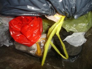 0DSC06950.JPG (92.91 KiB) 7469 mal betrachtet weiter geht's: guggug, ein Paar ausgediente Sandalen