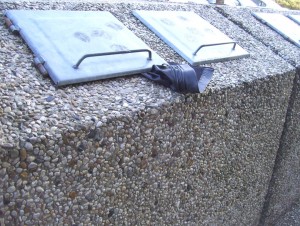 Müll0409 615.jpg (263.68 KiB) 10762 mal betrachtet Wieviel geile Paare diese altgediente Müllbox schon geschluckt haben mag? Seufz!