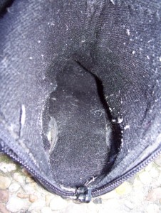 Müll0409 625.jpg (217.15 KiB) 10644 mal betrachtet Die Fußarbeit eines Girlys während einer Saison; geile Fußabdrücke und ein herrlicher würzig-süßer Duft!