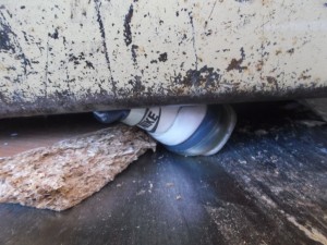 Müll0315 108.jpg (521.73 KiB) 13783 mal betrachtet Im wahrsten Sinne des Wortes: "KILLsneax". Grins! Man erkennt genau die Schleifspur auf dem Stahl der Müllschüttung beim Pressvorgang.