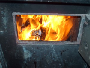 HPIM5324.JPG (85.02 KiB) 2767 mal betrachtet so brenn schön macht warm das teil