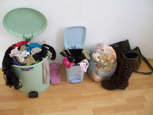 Müll0312 096.jpg (82.86 KiB) 6199 mal betrachtet Eine Art "Müllsammelstelle".