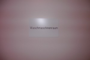 Astrid01 001.jpg (271.12 KiB) 7300 mal betrachtet Beim Rundgang durchs Gebäude guckte ich auch dort hinein.