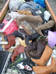 Müll0512 026.jpg (258.52 KiB) 8762 mal betrachtet Endlich war unser Kofferaum wieder leer!