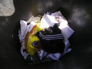 Ab in die Tonne!
