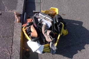 Müll1012 041.jpg (470.85 KiB) 7185 mal betrachtet Nur noch schnell einpacken und das vornehme Viertel verlassen. ... und genießen!